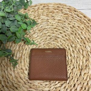 Fossil Small Brown Faux Leather Wallet Women